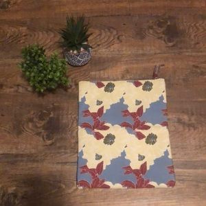 BRAND NEW Rachel Pally Reversible Clutch.
